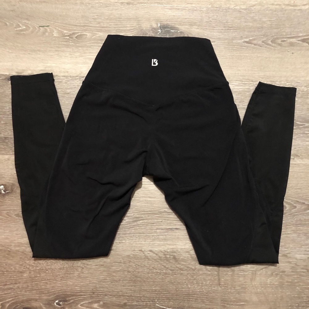 ✨SOLD✨BuffBunny Spicy leggings